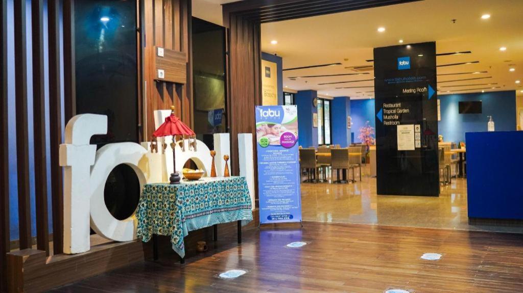 Indies Hotel Bandung Buitenkant foto