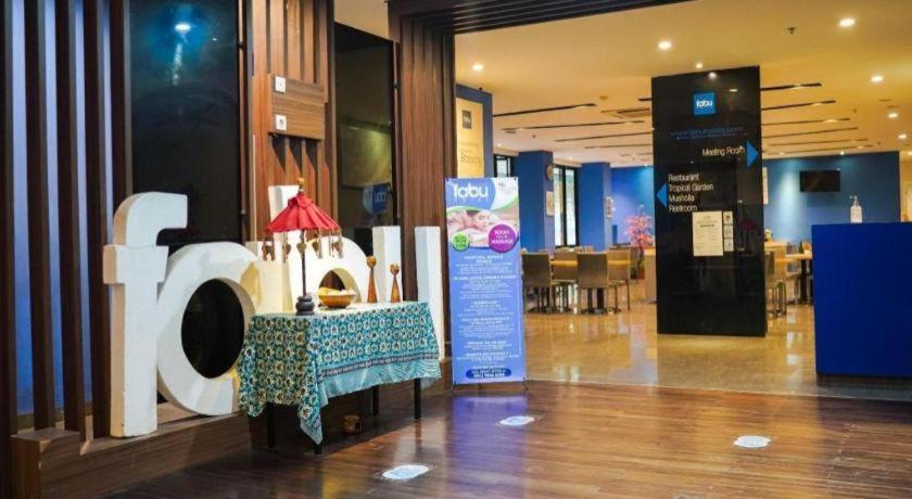 Indies Hotel Bandung Buitenkant foto