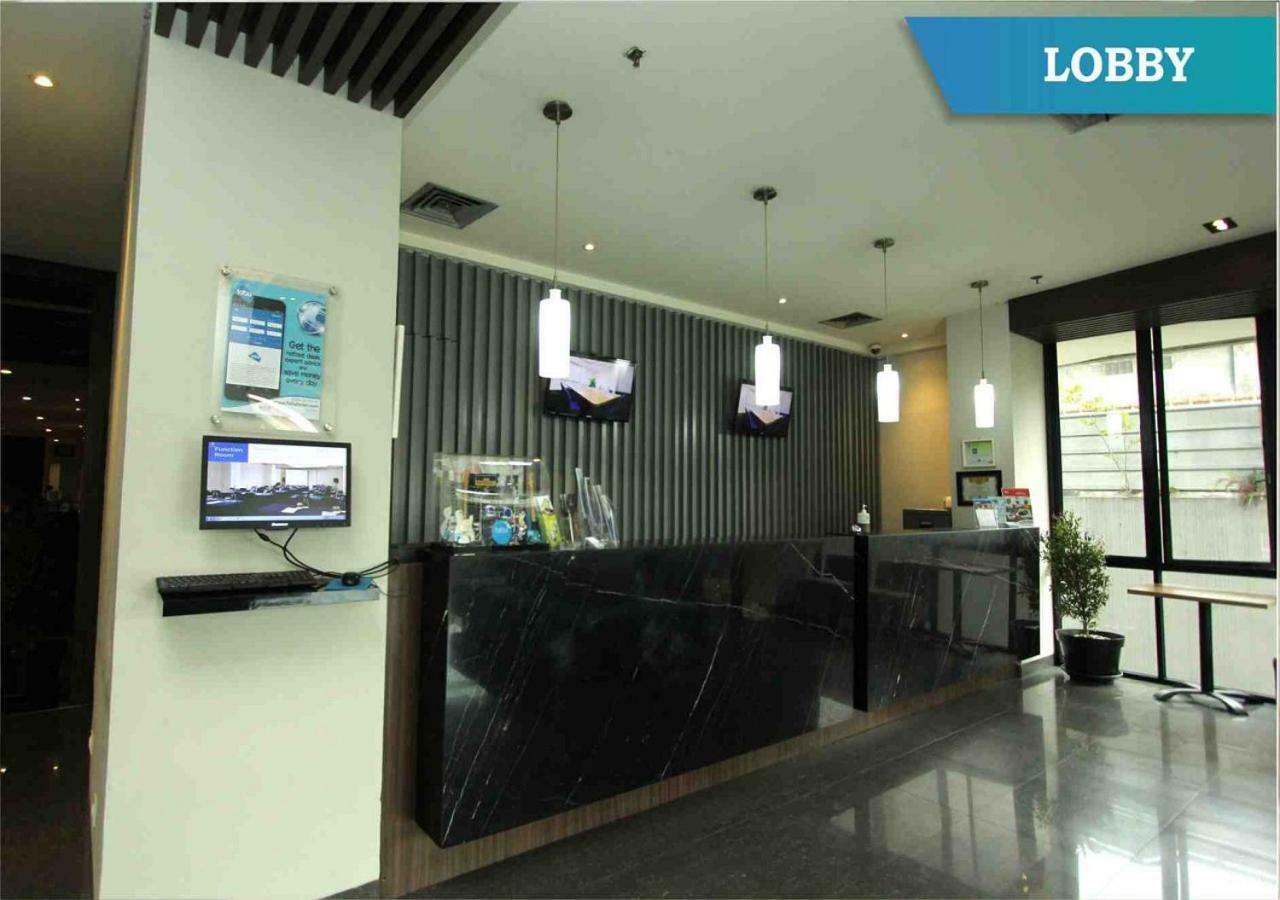 Indies Hotel Bandung Buitenkant foto