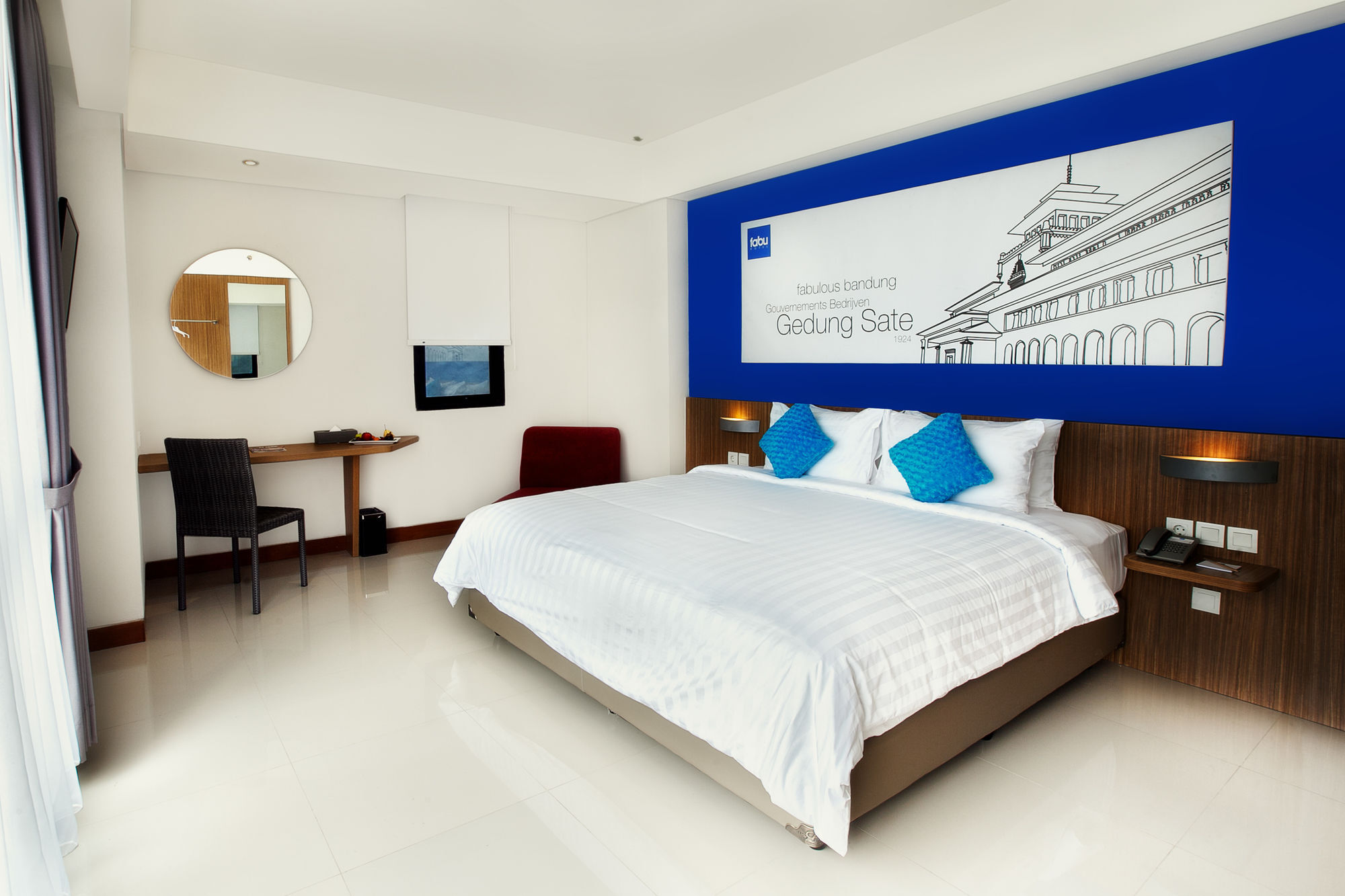 Indies Hotel Bandung Buitenkant foto