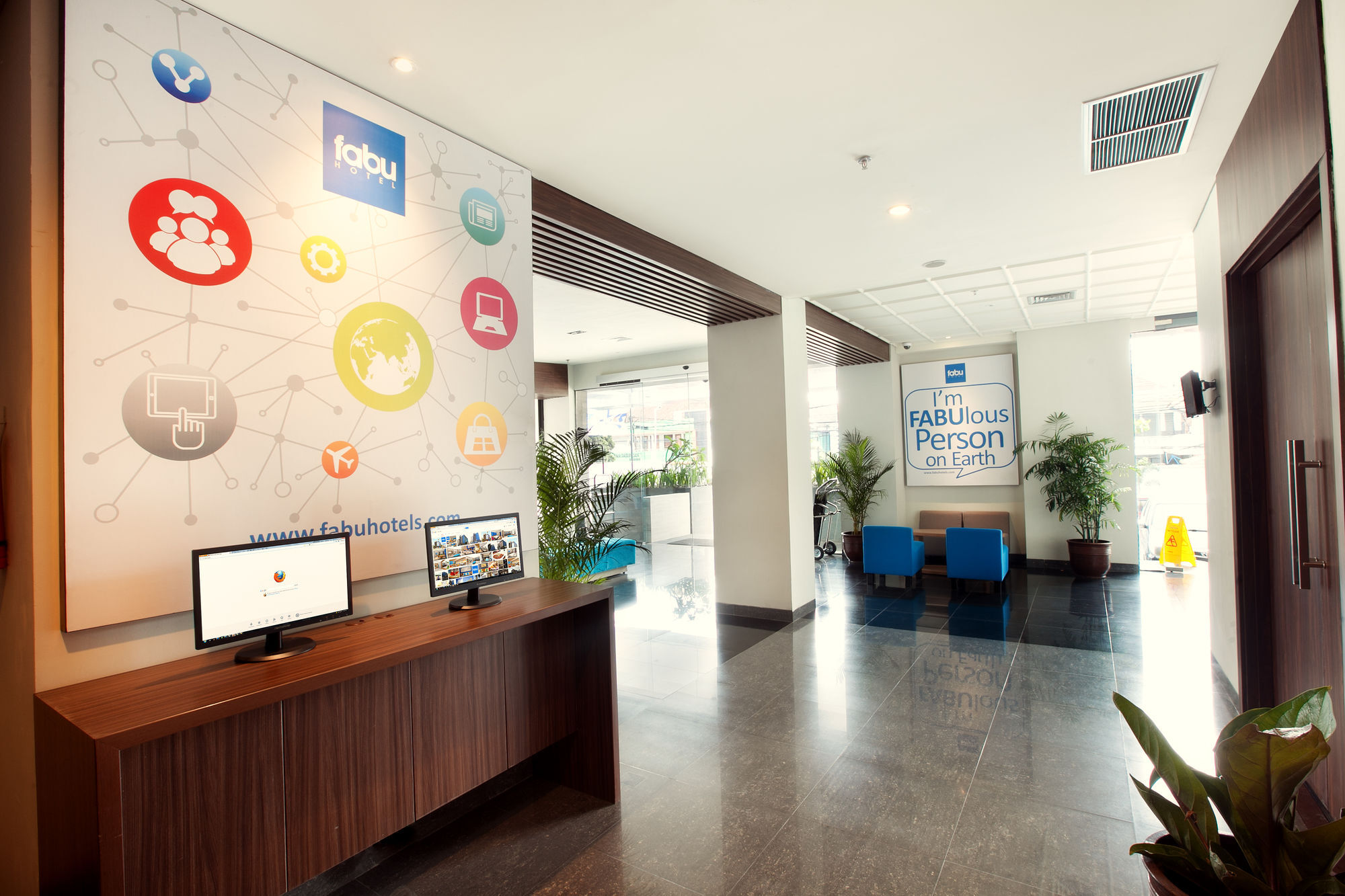 Indies Hotel Bandung Buitenkant foto
